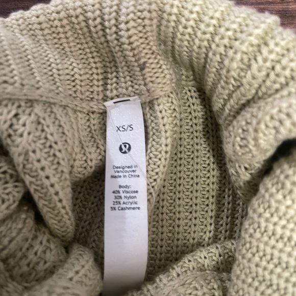Lululemon Knitted Turtleneck Sweater - Picture 2 of 2